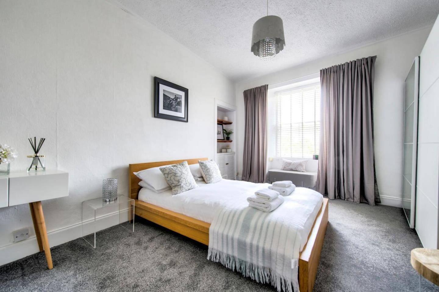 Guestready - Modern 2Br Home On The Royal Mile! EDI Exterior photo