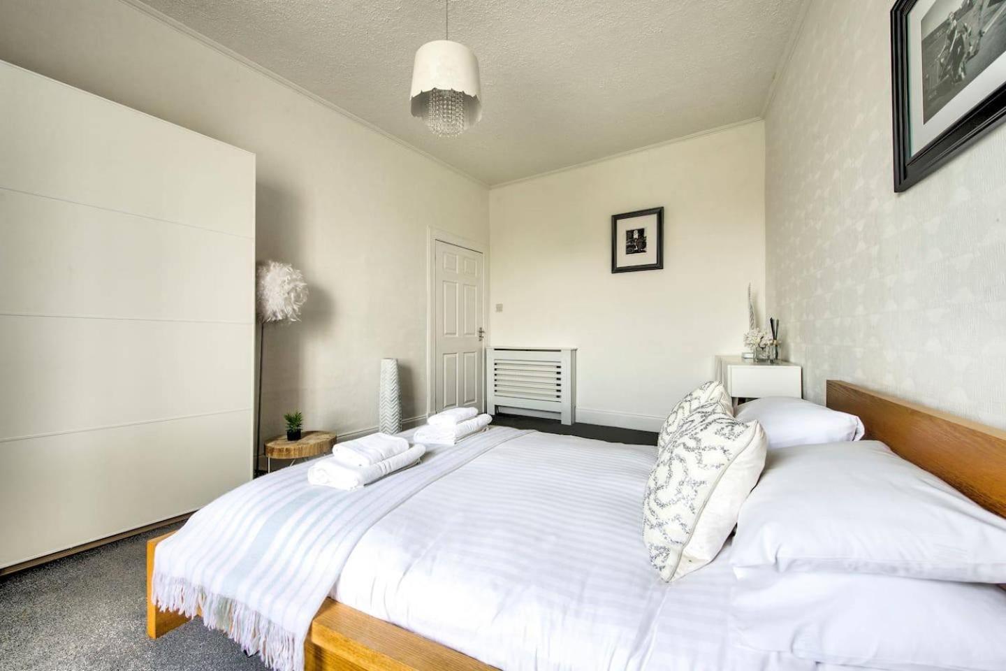 Guestready - Modern 2Br Home On The Royal Mile! EDI Exterior photo