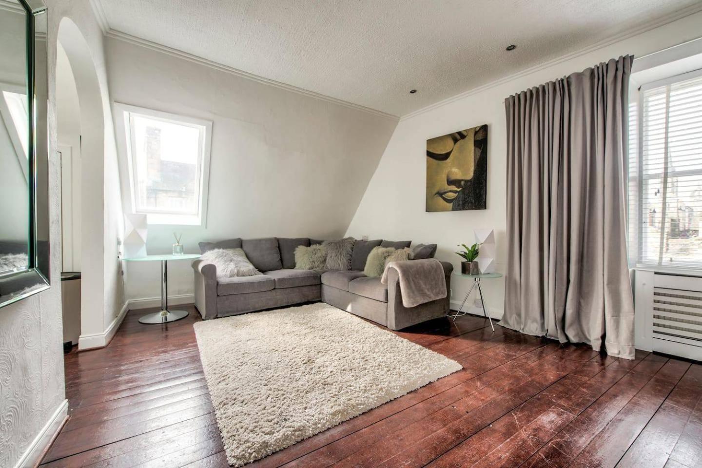 Guestready - Modern 2Br Home On The Royal Mile! EDI Exterior photo