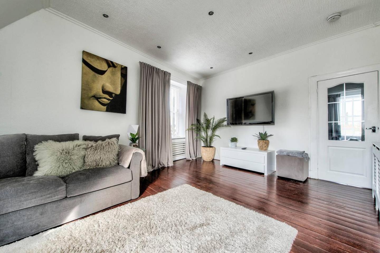 Guestready - Modern 2Br Home On The Royal Mile! EDI Exterior photo