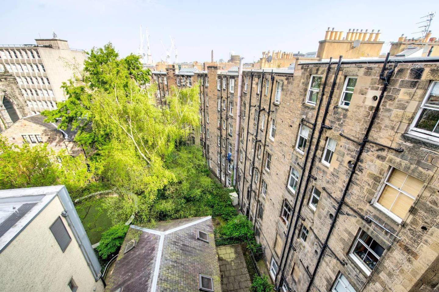 Guestready - Modern 2Br Home On The Royal Mile! EDI Exterior photo